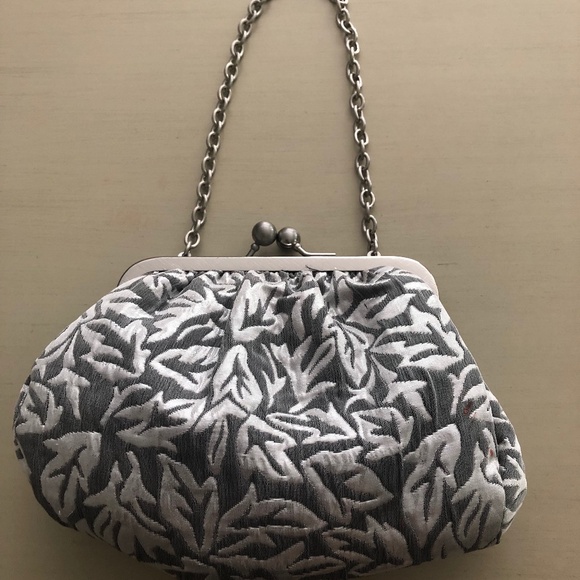 Behnaz Sarafpour For Target Rosette Handbag (RARE) Good Condition & So Cute - Picture 6 of 7